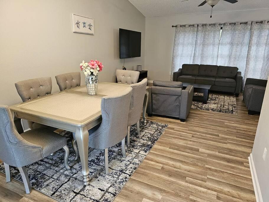 פורט שארלוט Seabreeze 3-Bedroom Pool Villa Close To The Beach!!! מראה חיצוני תמונה